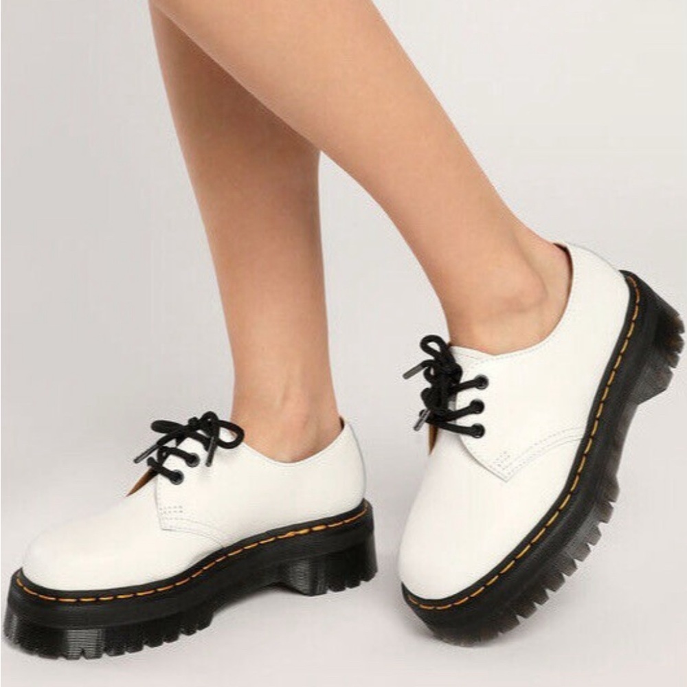 Dr. Martens White Platform 1461 low top platform Shoes W size 5 ❌ listed on Ⓜ️